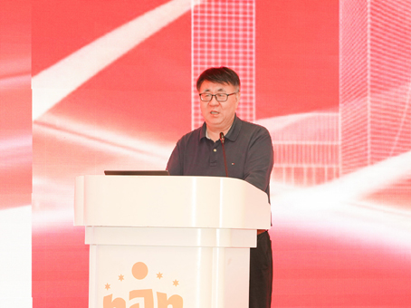 2024年第二十三屆清洗論壇-孫偉善副會長講話-縮小.jpg